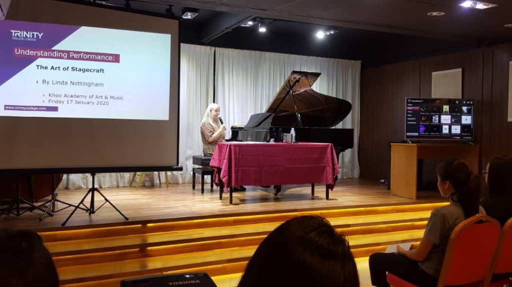 Understanding Performance : The Art of Stagecraft